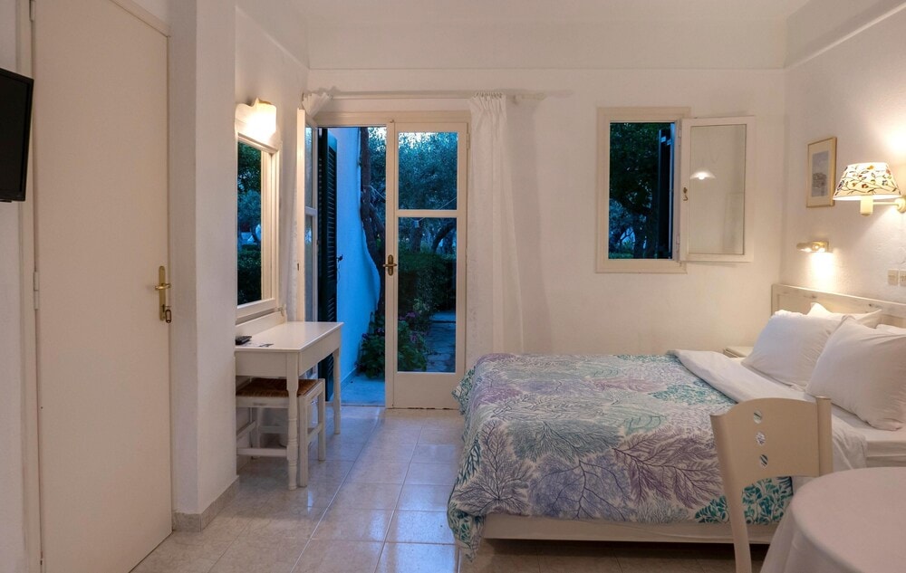 Koutsourás - Villea Village