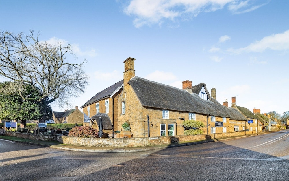 Sulgrave - Banbury Wroxton House Hotel