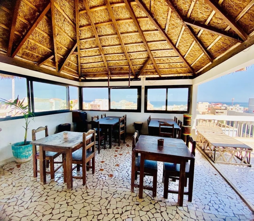 Ouakam - Kakatar Family Residence , Yoff