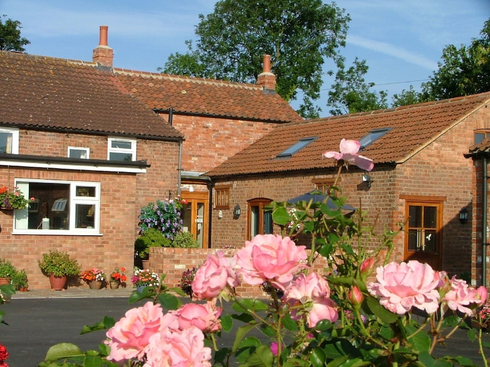 Louth - West View Farm