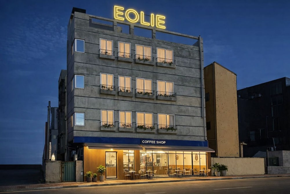 Wellawatta - Eolie Loft