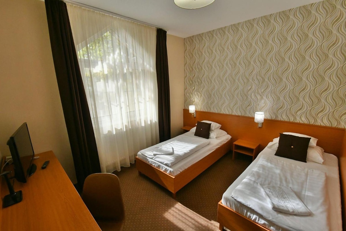 Székesfehérvár - HOTEL PLATAN