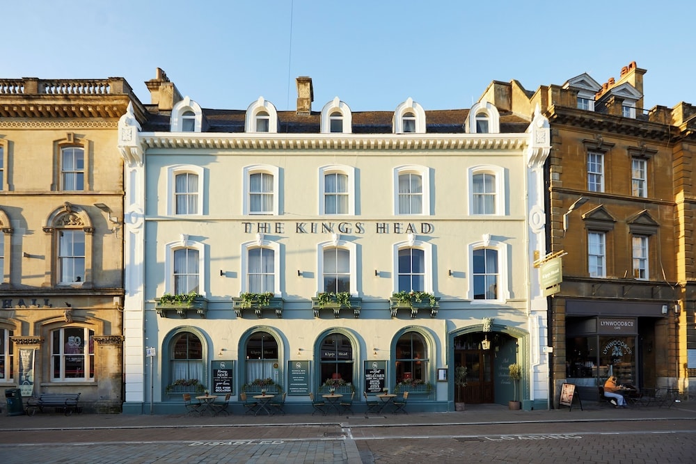 Cirencester - Kings Head Hotel