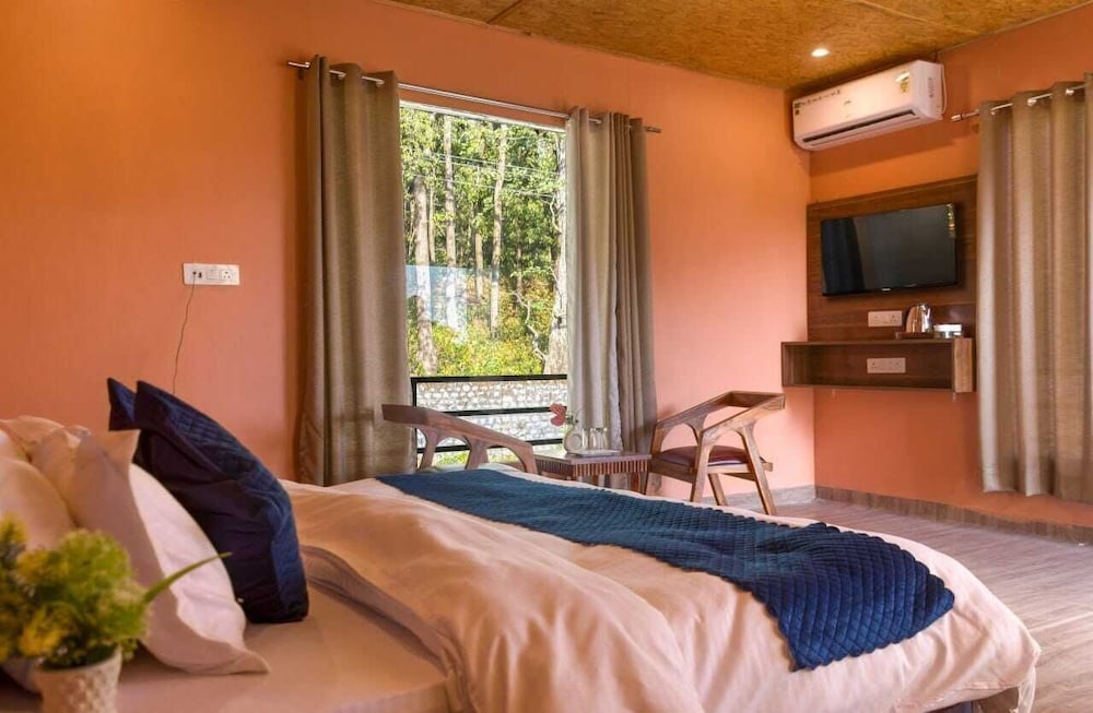 Rāmnagar - Earavat Resort - Corbett