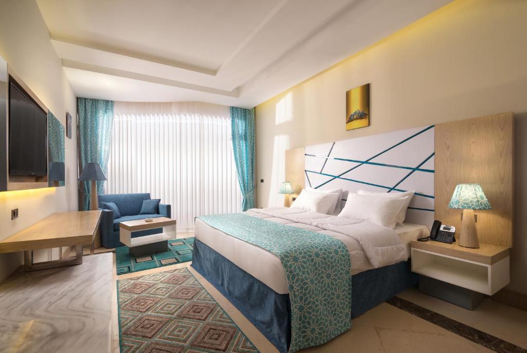 Göteborg - Makadi Bay - Gravity Hotel & Aqua Park Sahl Hasheesh Families and Couples Only