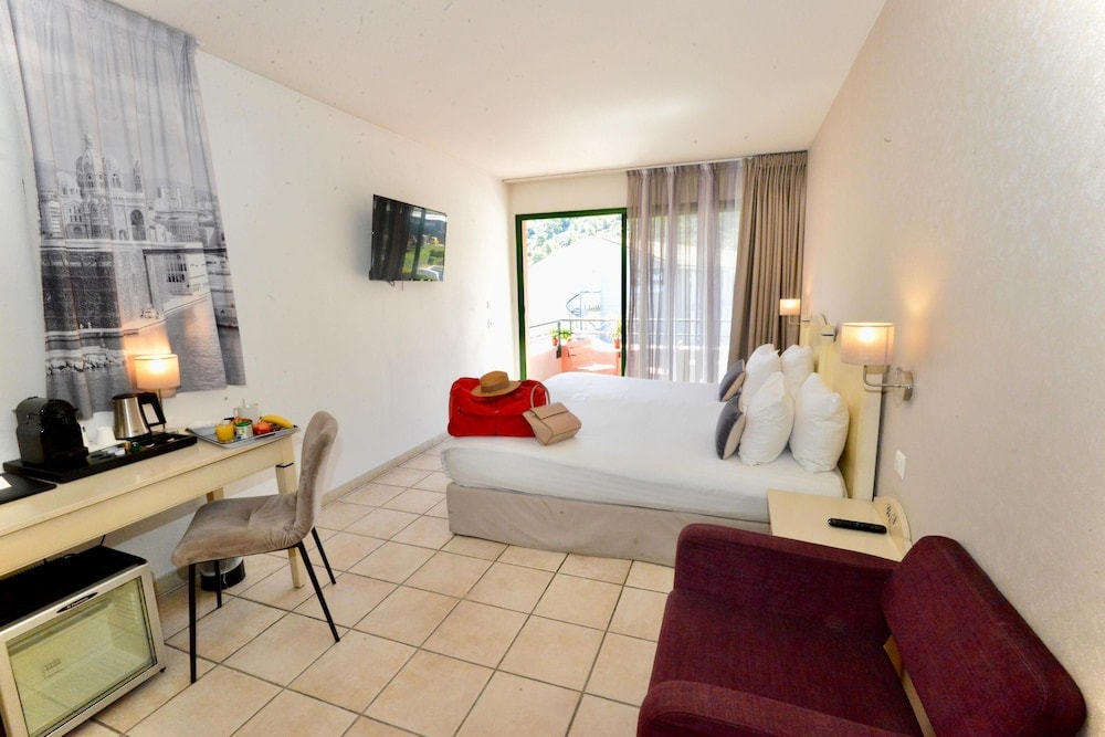 Aubagne - Sure Hotel by Best Western Gemenos en Provence