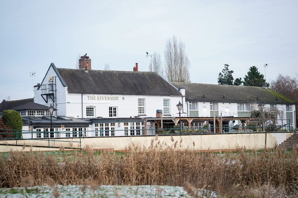 Burton upon Trent - Riverside Hotel by Chef & Brewer Collection