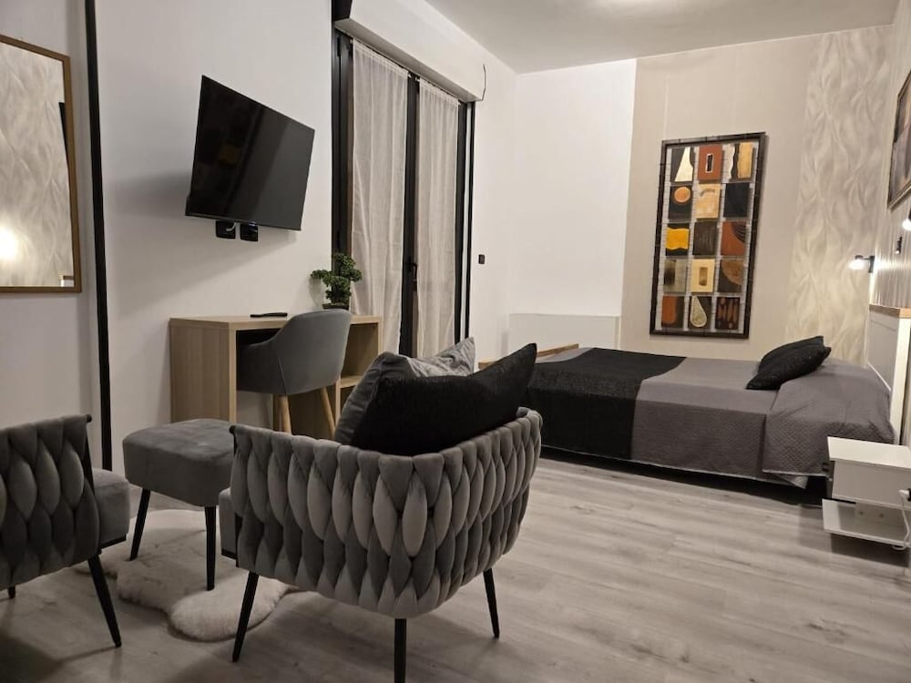 Novara - Hotel Cristallo
