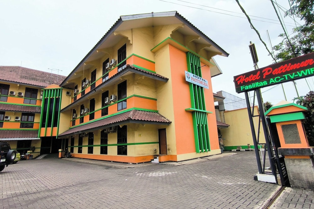 Semarang - Hotel Pattimura powered by Cocotel