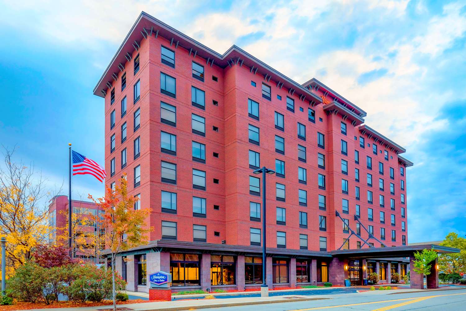 Pittsburgh (PA) - Hampton Inn & Suites Pittsburgh-Downtown