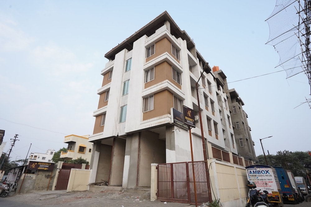 Pune - Ay Plus Regency Hotel
