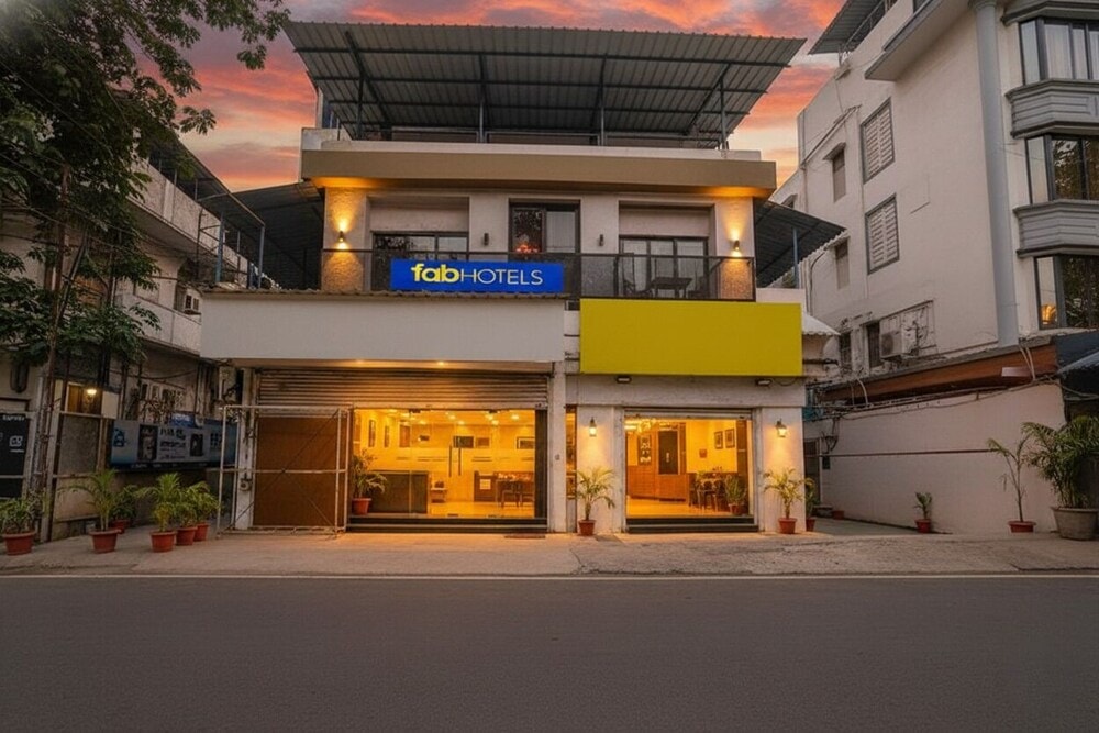 Navi Mumbai - Fabhotel 24*7 Residency