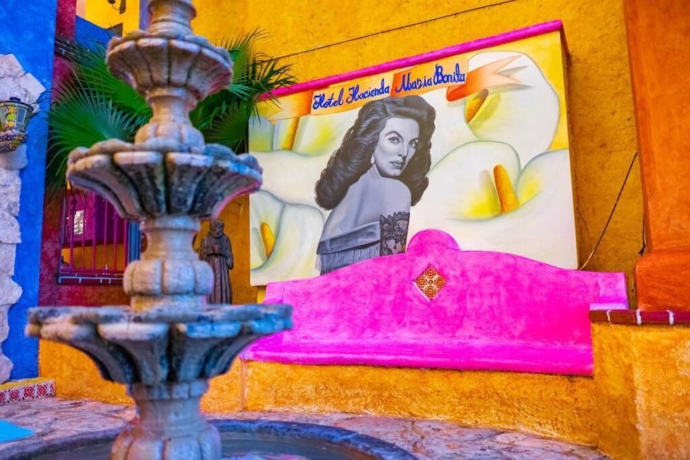 Playa del Carmen - Hacienda Maria Bonita Hotel