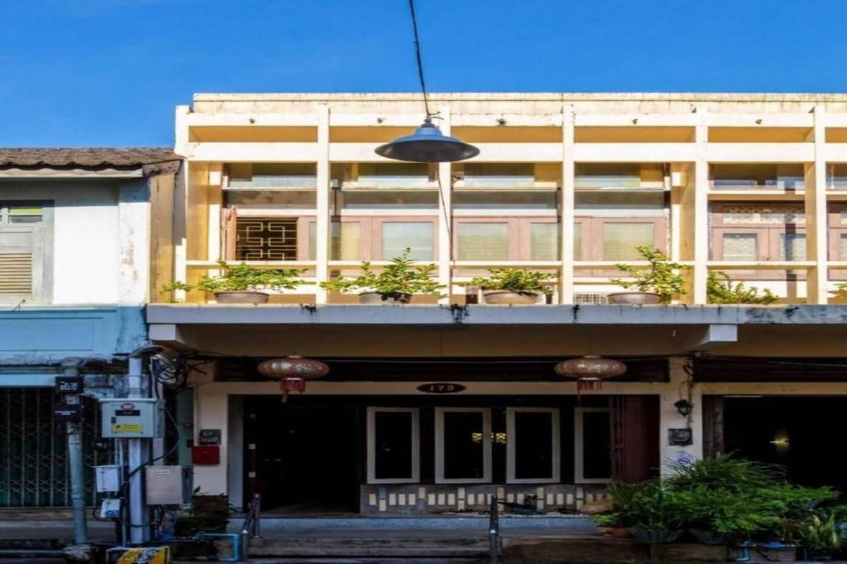 Takua Pa - OYO 75469 Baan Kong Hostel