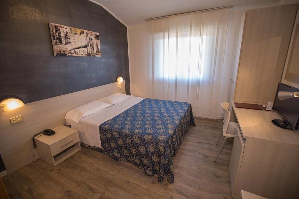San Marino - Hotel Rossi