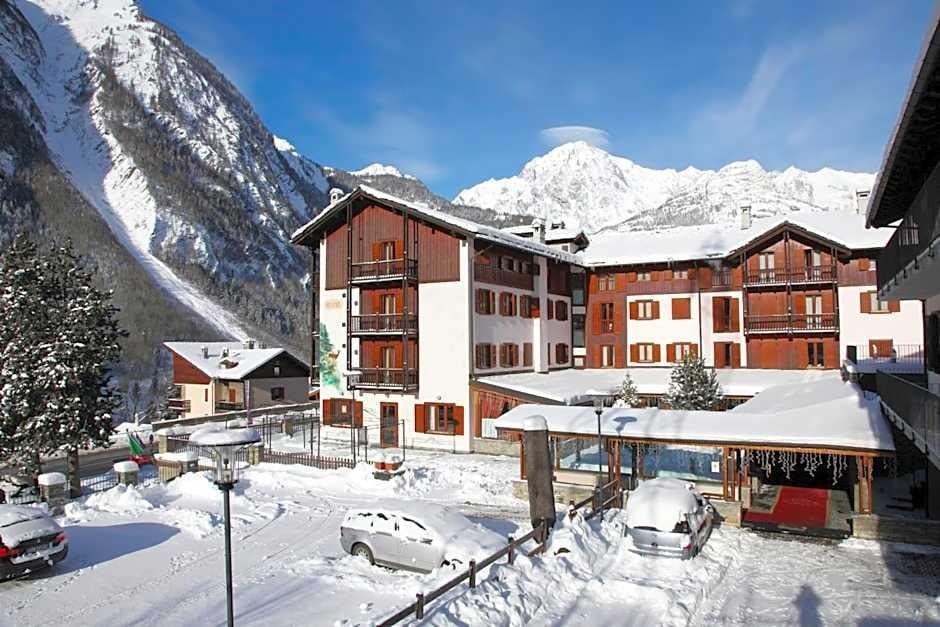 Courmayeur - Hotel Alpechiara