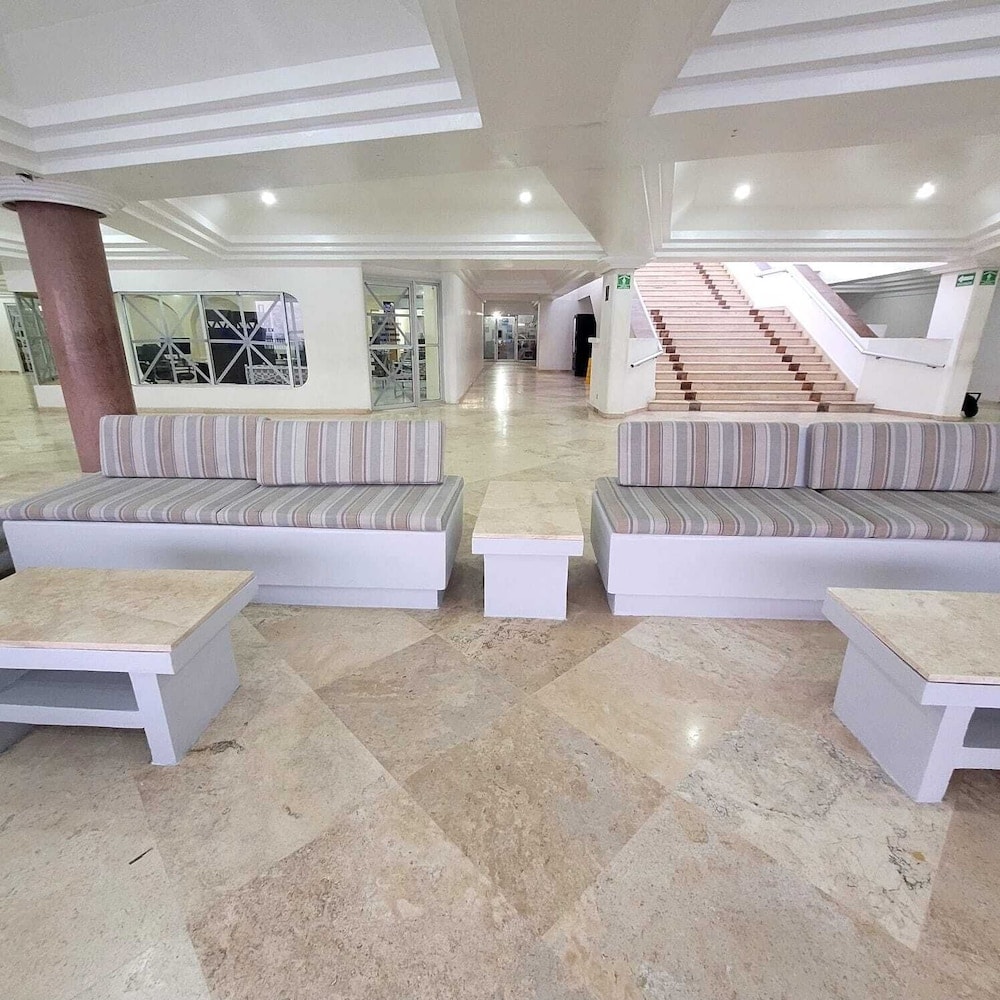 Chilpancingo de los Bravos - Hotel Las Torres Gemelas Acapulco