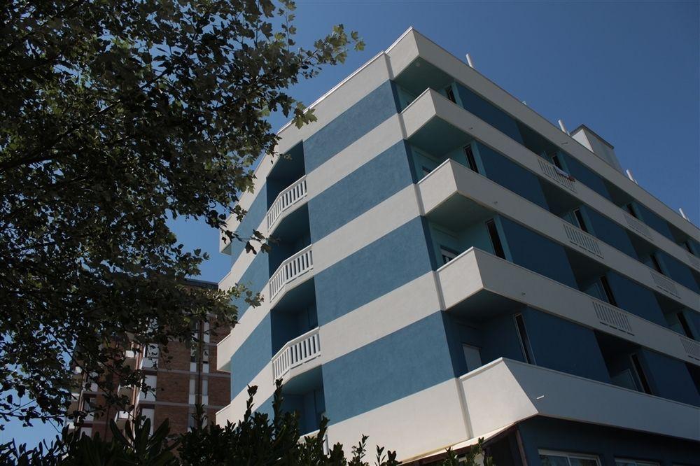 Lido Adriano - Grand Hotel Azzurra Club