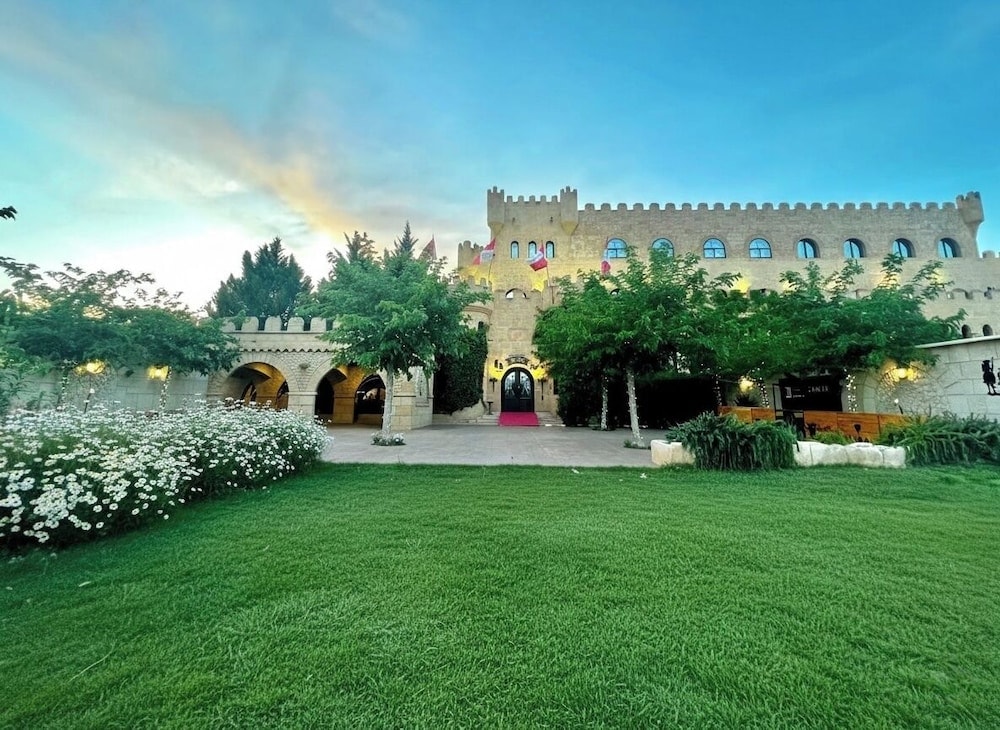 Pedrola - Hotel Castillo Bonavía