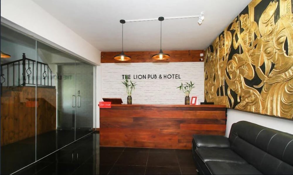 Wellawatta - The Lion Pub & Hotel