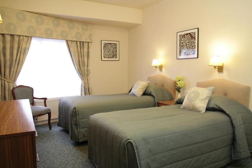 Sidmouth - Royal York & Faulkner Hotel