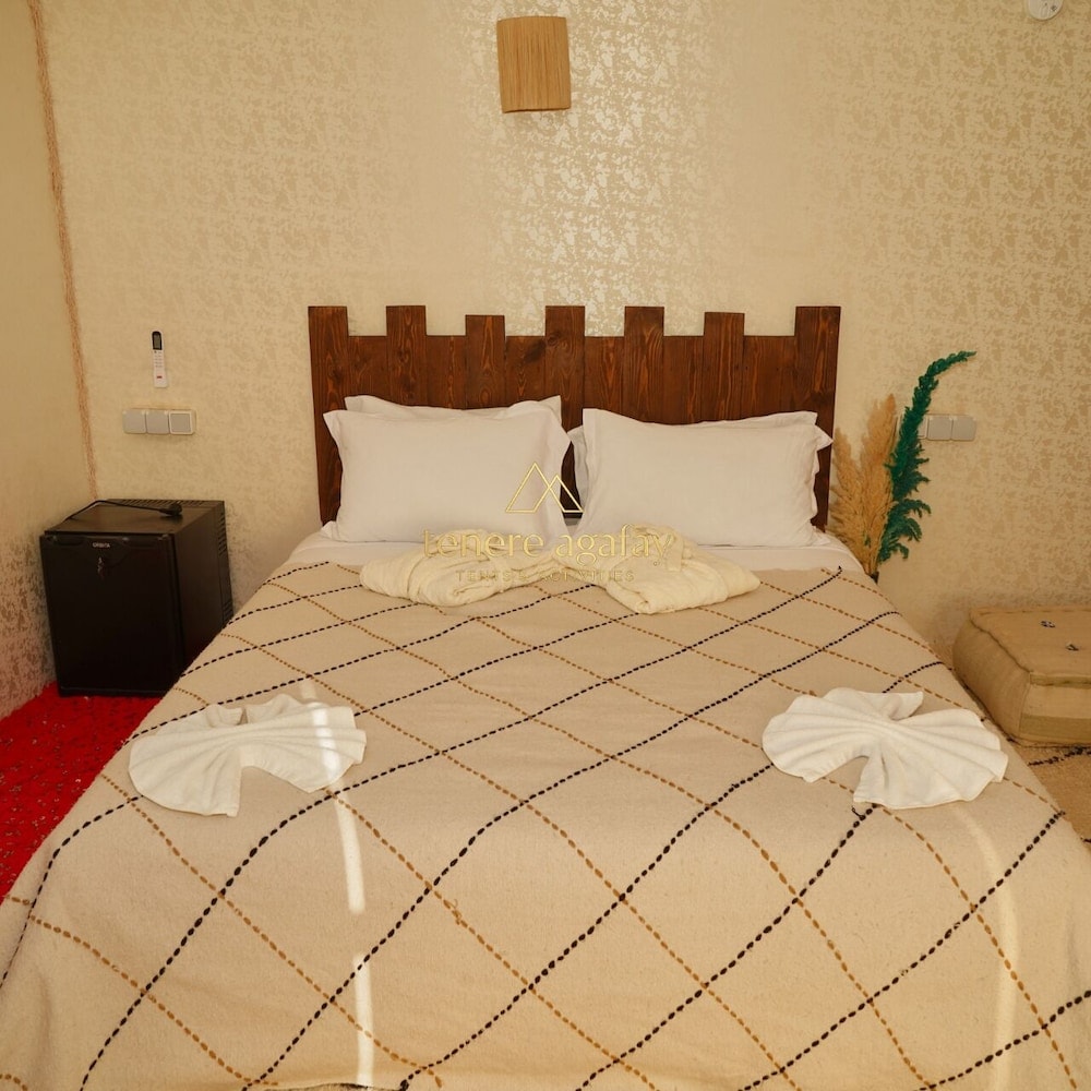 Lalla Takerkoust - Tenere agafay glamping