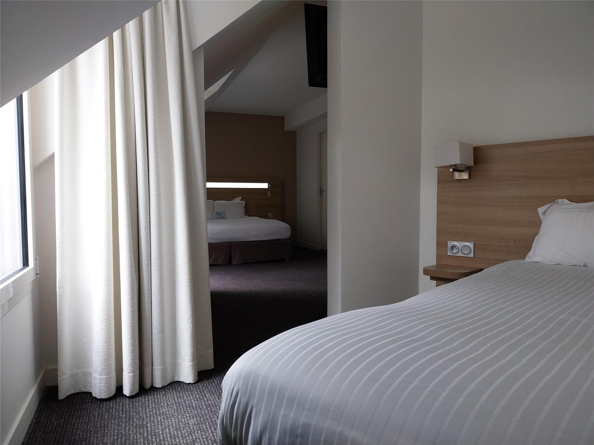Laval - Kyriad Hotel Laval