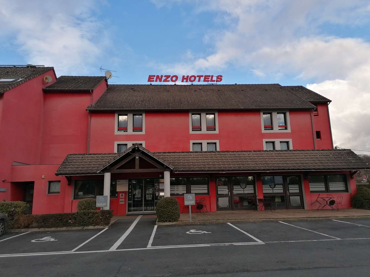 Vierzon - Enzo Hotels Vierzon by Kyriad Direct