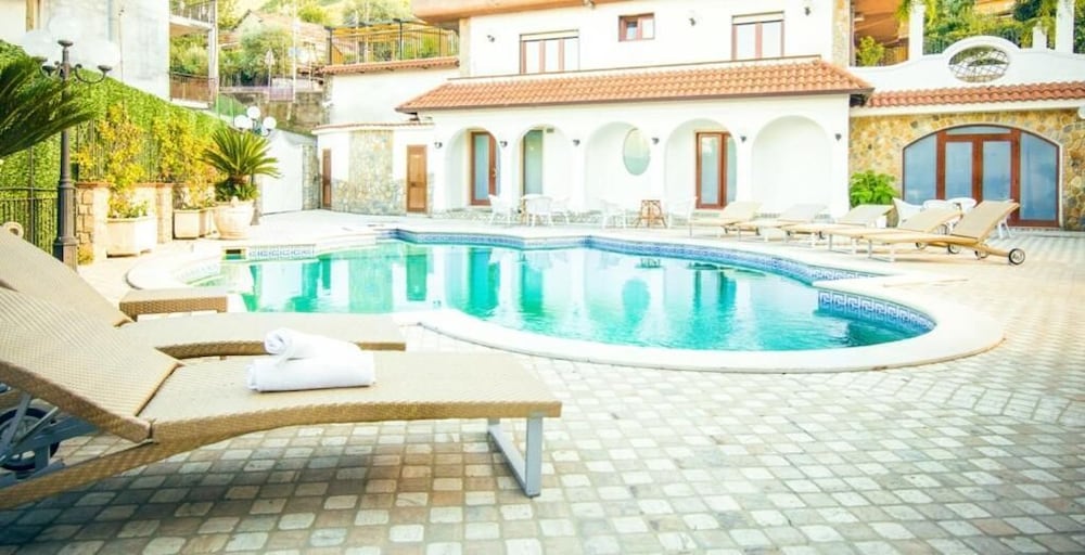 Castellammare di Stabia - Villa Donna Carmela
