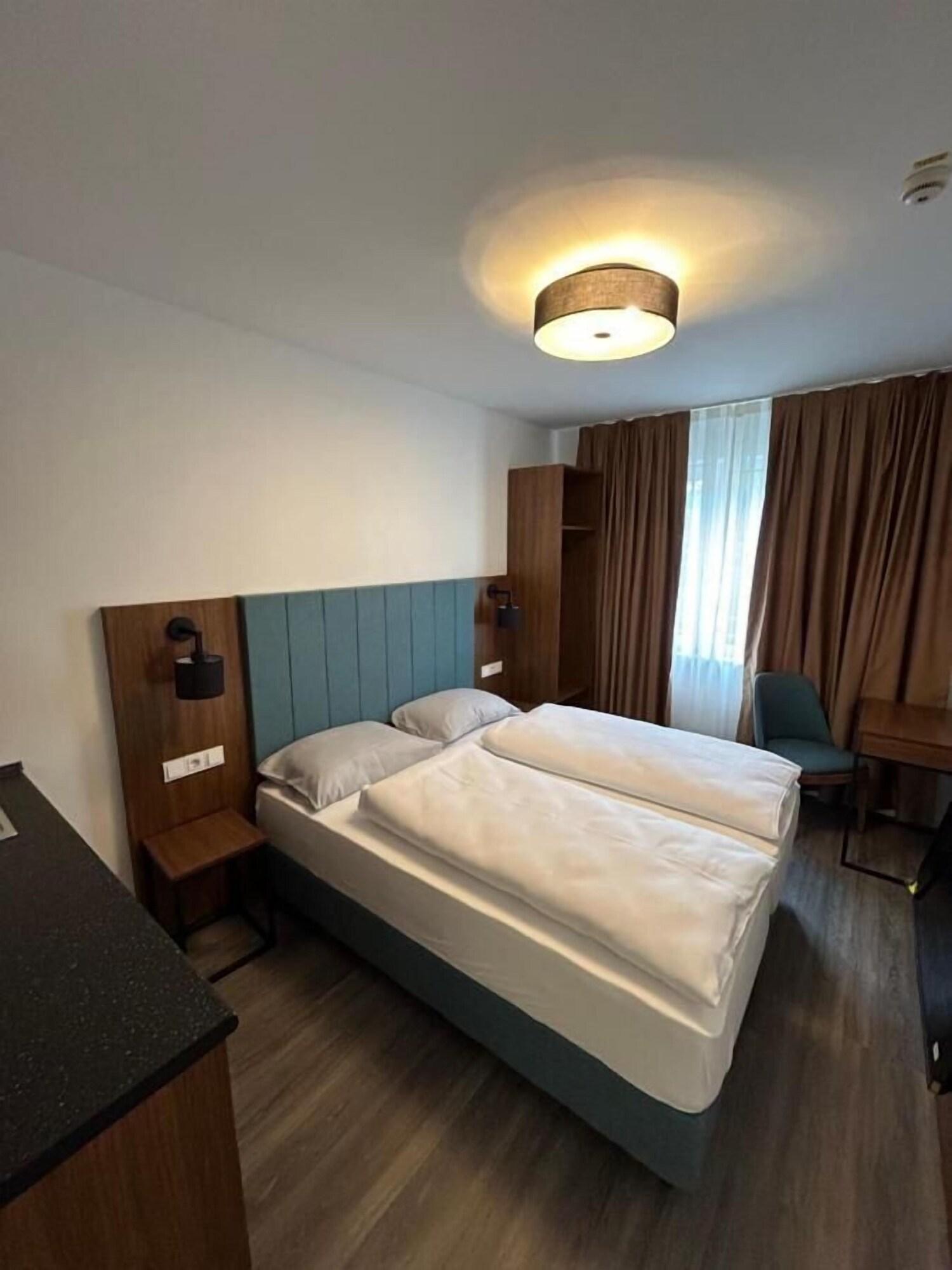 Eching (Bayern) - Lillys Hotel München