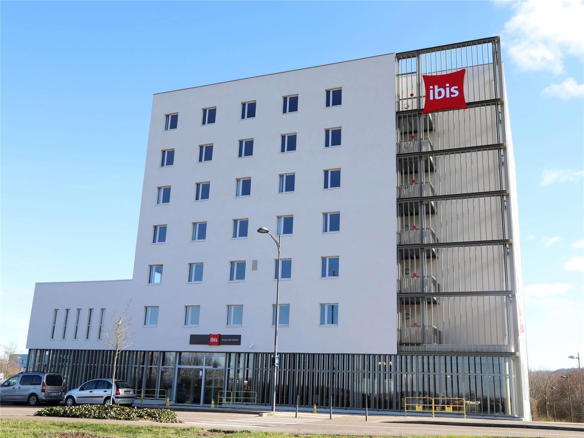 Bourgoin - Ibis Bourgoin Jallieu Medipole