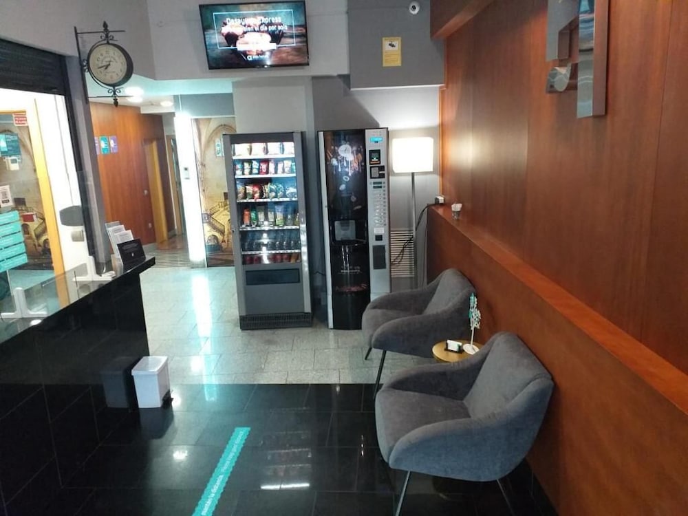 Burgos - Hotel Cardeña by gaiarooms