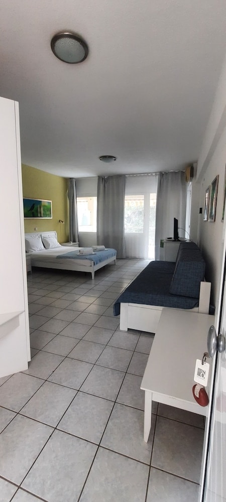 Dimos Kassandra - Dryades Hotel