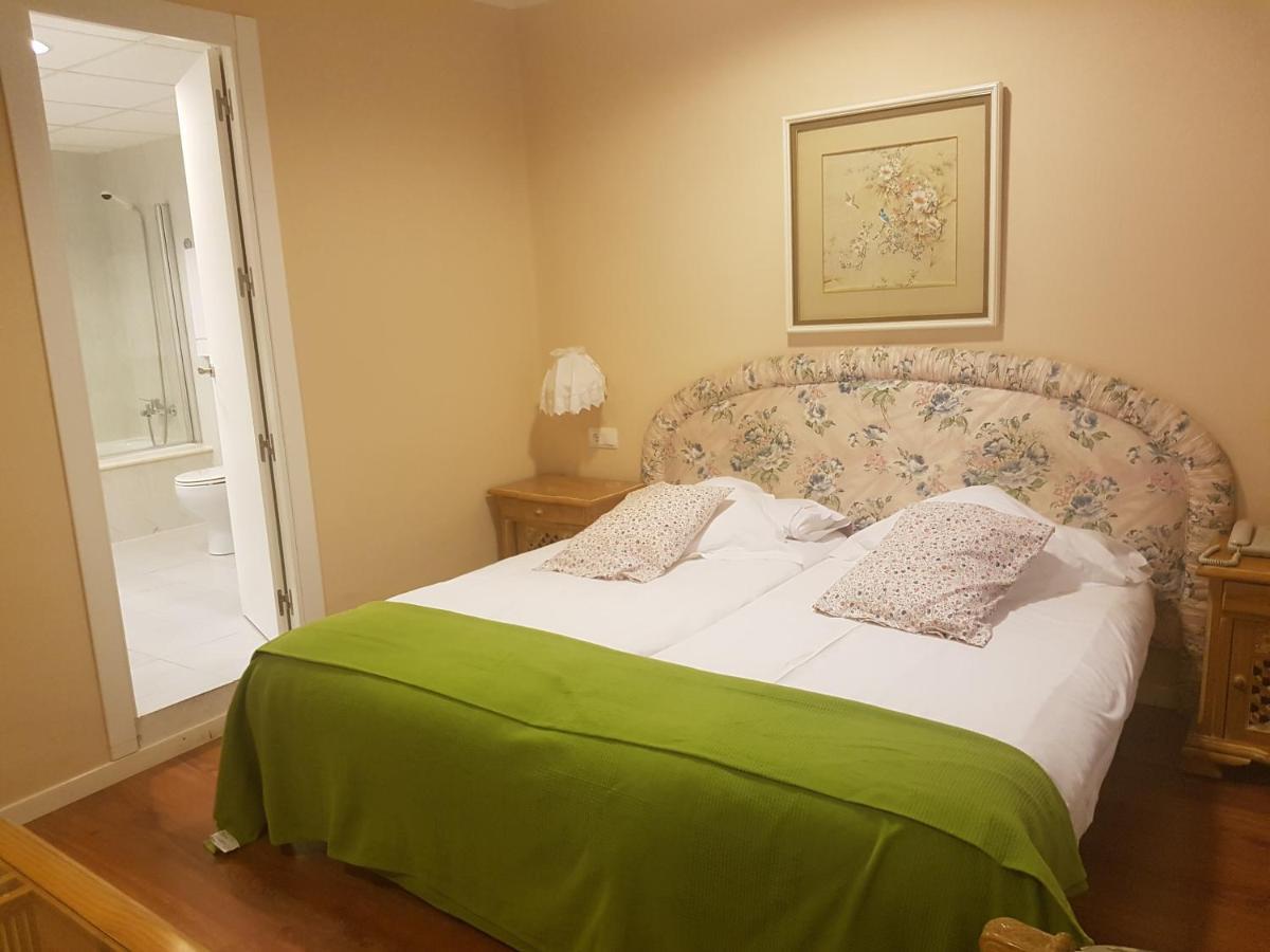 Tàrrega - Hostal Del Carme, Vilagrassa, España