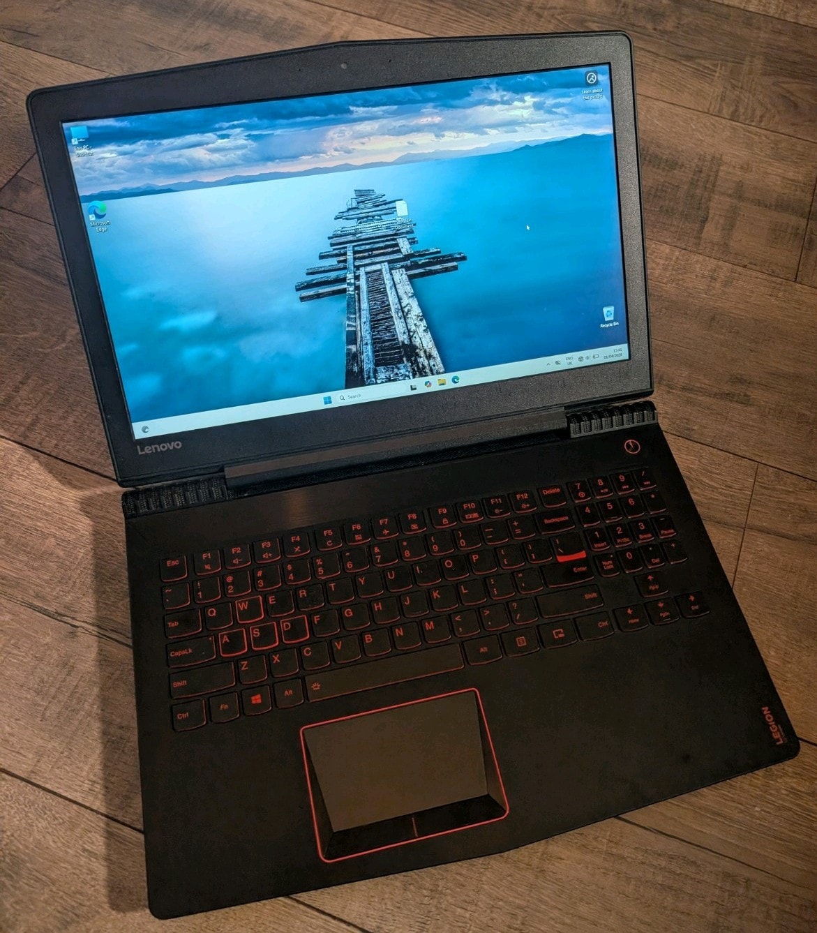 Lenovo Legion - Y520-15IKBM - GTX 1050ti 4GB - i7-7700HQ - 8GB RAM - 128GB + 1TB
