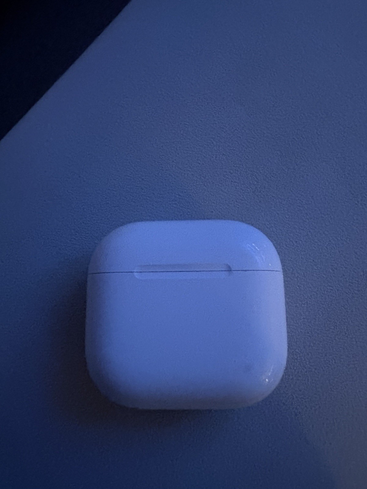 Apple AirPods 4th Generation Wireless In-Ear Headset - White