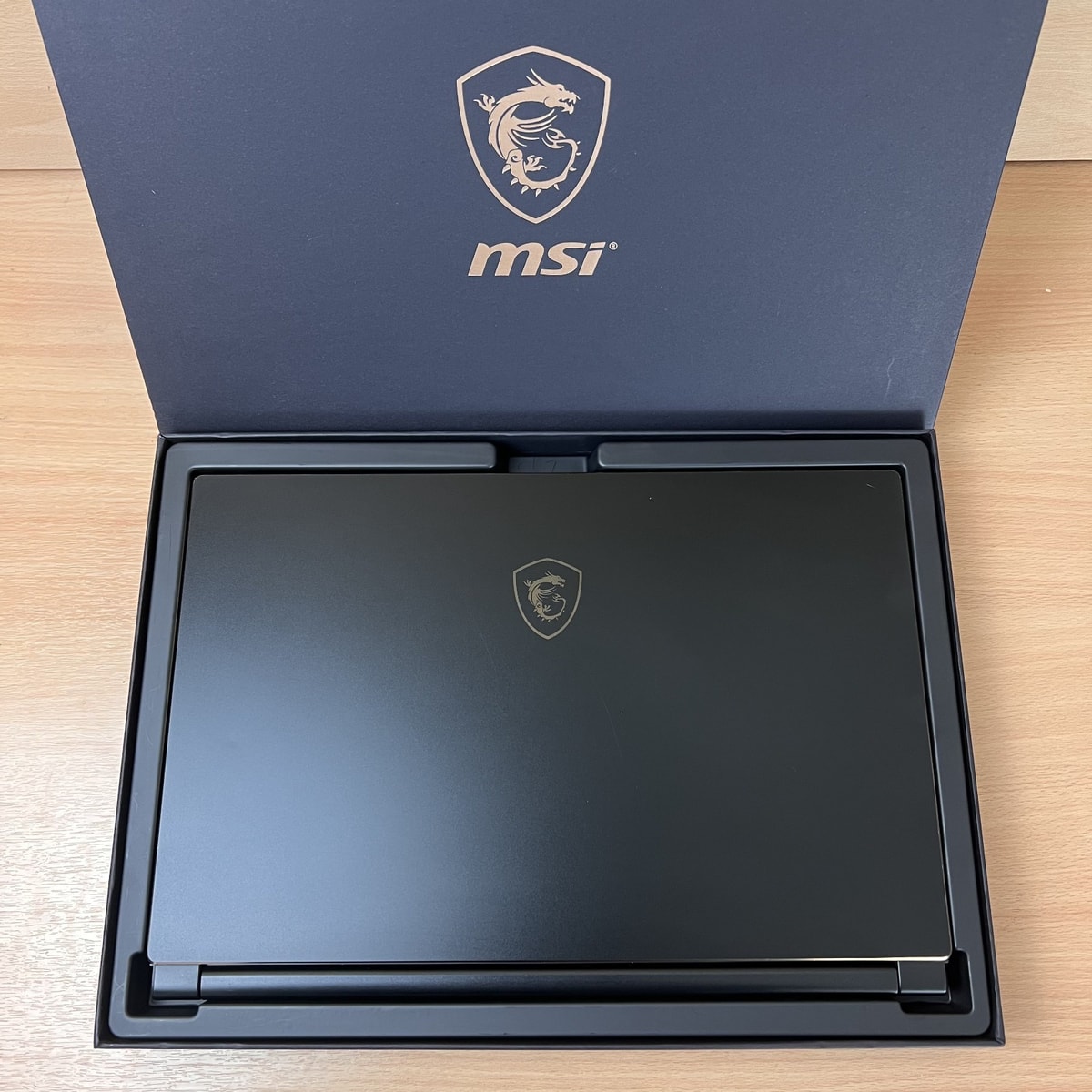MSI Stealth 15 i7 NVIDIA GPU 144Hz 16GB RAM 750GB SSD RGB Gaming Laptop 15.6" Ai