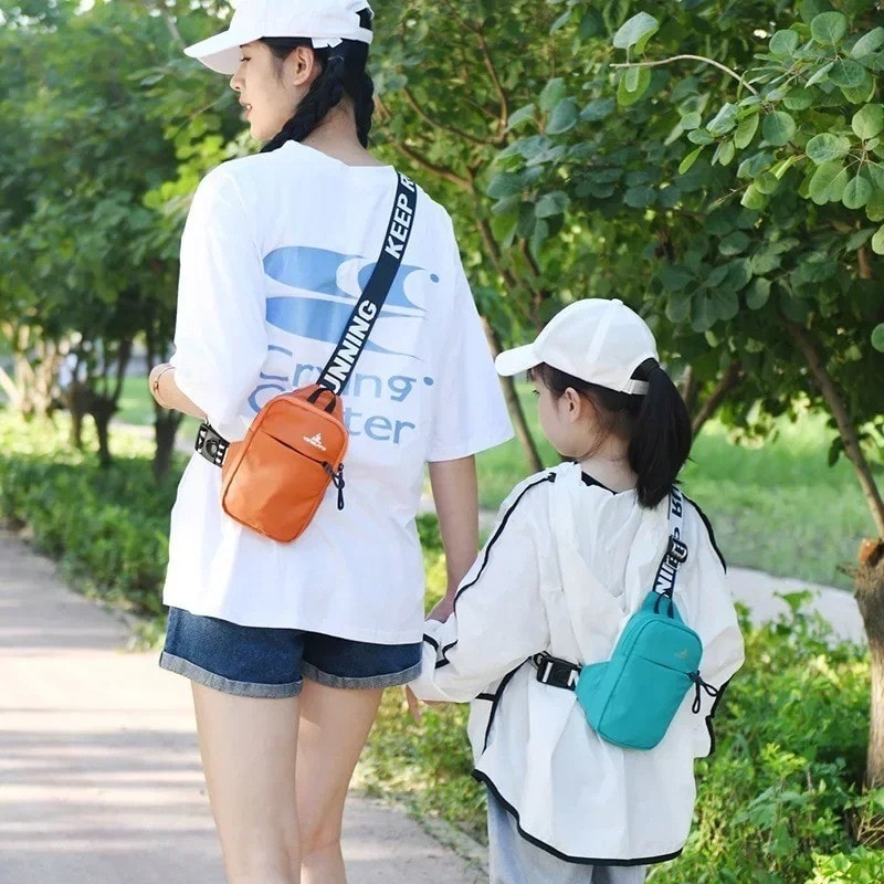 SPORTSWEAR ESSENTIALS S HIP PACK Crossbody Fanny Pack Cell Phone Unisex Bag UK