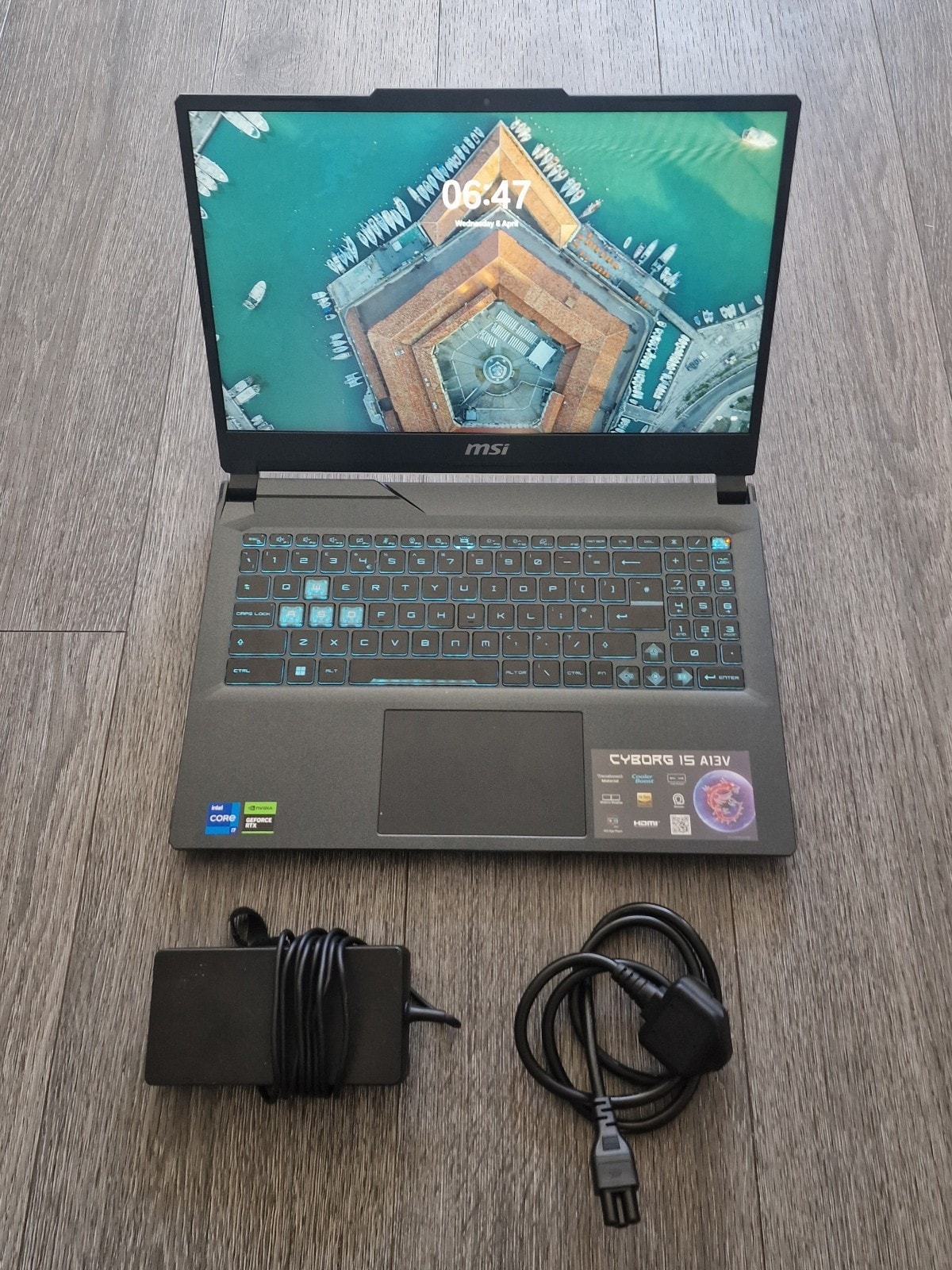 MSI CYBORG 15 Gaming Laptop - RTX 4060, i7 13620H, 16gb DDR5 Ram.