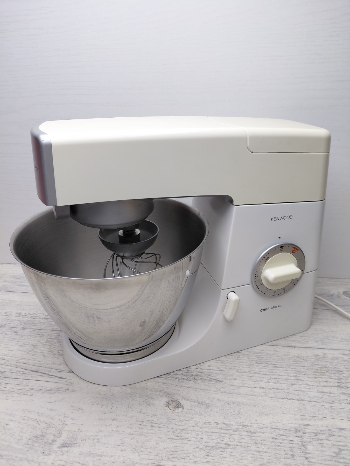Kenwood KM330 Chef Classic Kitchen Mixer Machine White Stand Mixer with Bowl