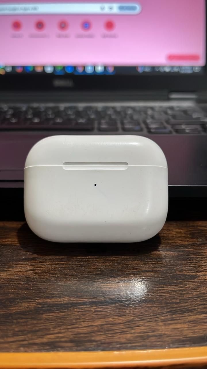 Air pods pro 2 white used