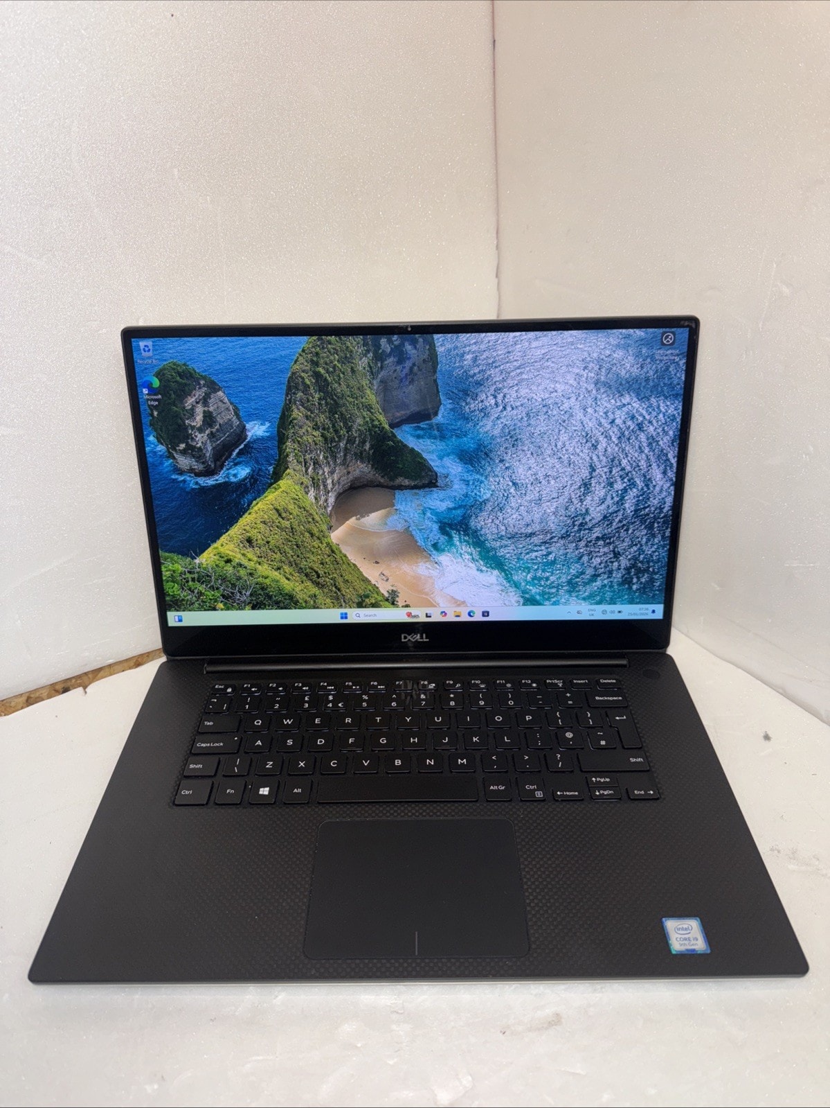 Fast Dell XPS 15 7590 Gaming Work Laptop 15.6 Intel i7 32GB RAM 256 SSD GTX 1650