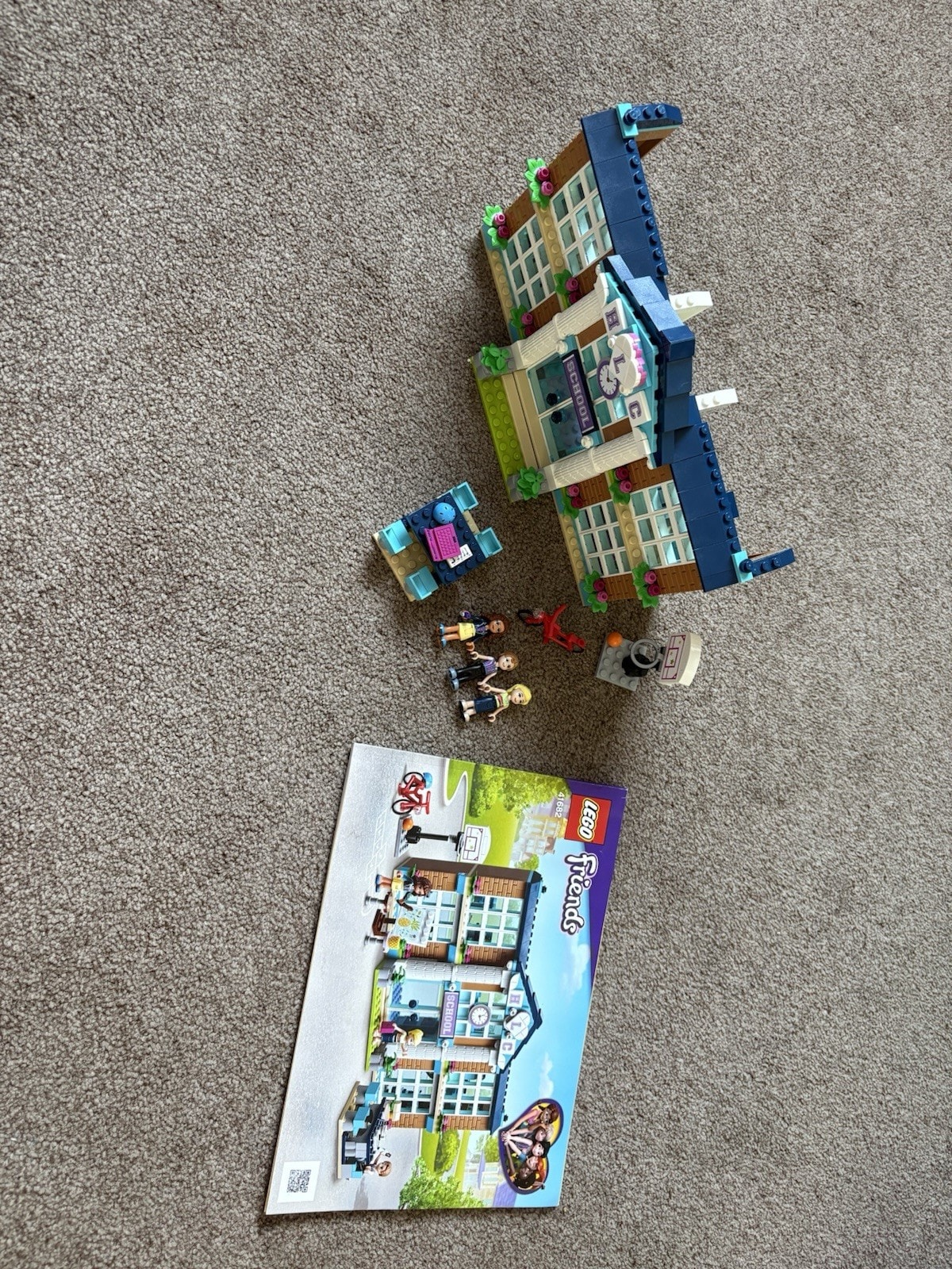 LEGO Friends Heartlake City School 41682 Building Kit Complete Set with Manual