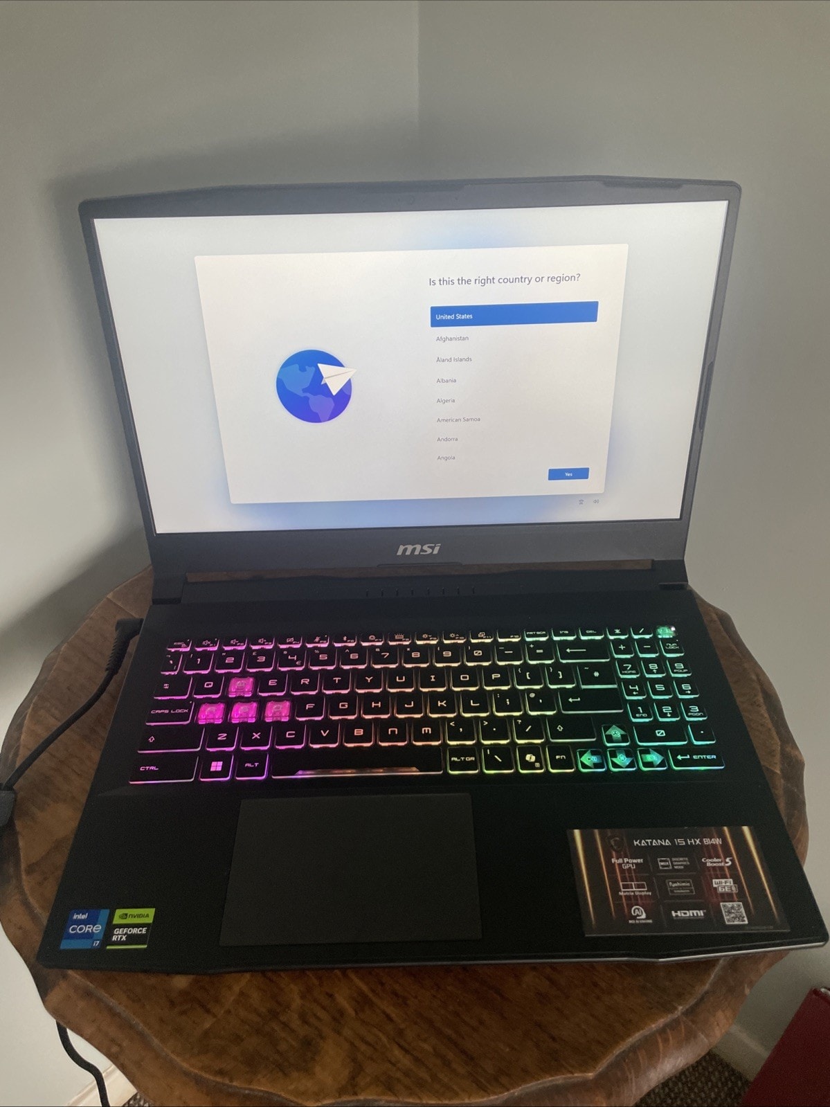 MSI Katana 15 HX B14WFK 15.6" Gaming Laptop Intel Core i7 RTX 5060 1TB SSD 16GB
