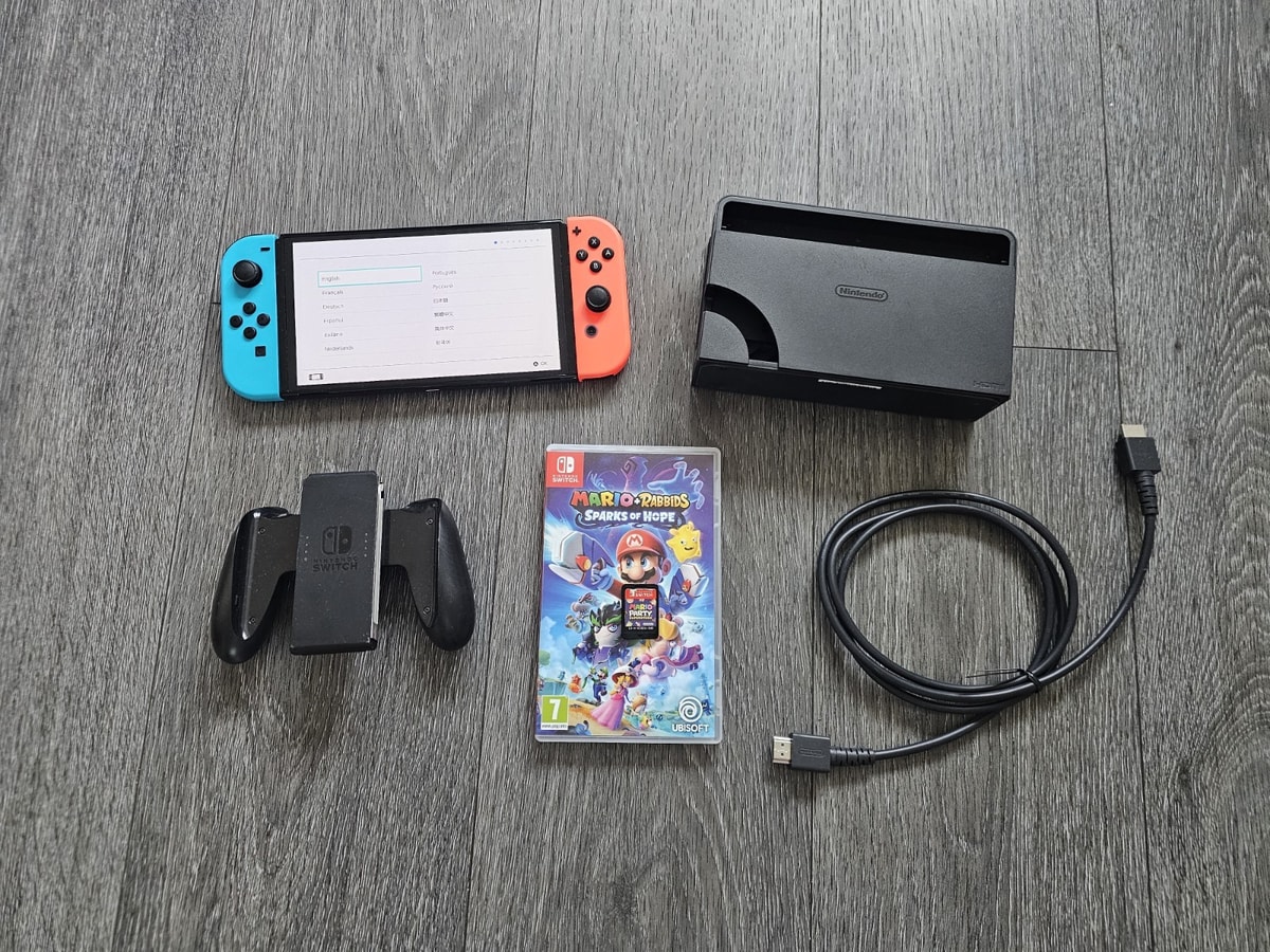 Nintendo Switch OLED (64gb) Neon Blue/Red - Console, Joy-Cons, Dock + Mario Star
