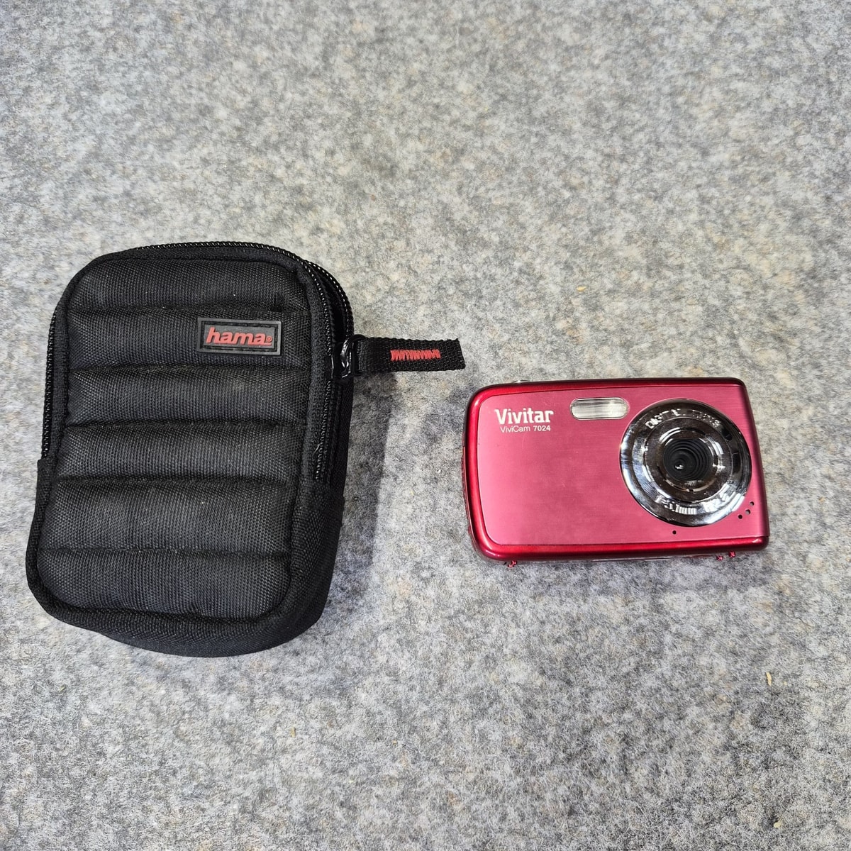 Vivitar Digital Camera Vivicam 7024 7.1MP Red Tested