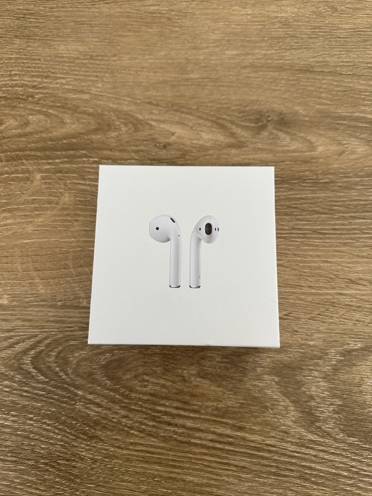 Apple AirPods 2nd Generation