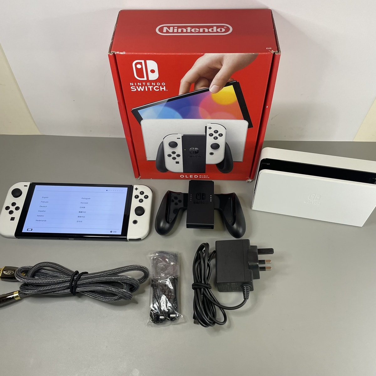 Nintendo Switch OLED Console White Joy Cons 64GB Boxed
