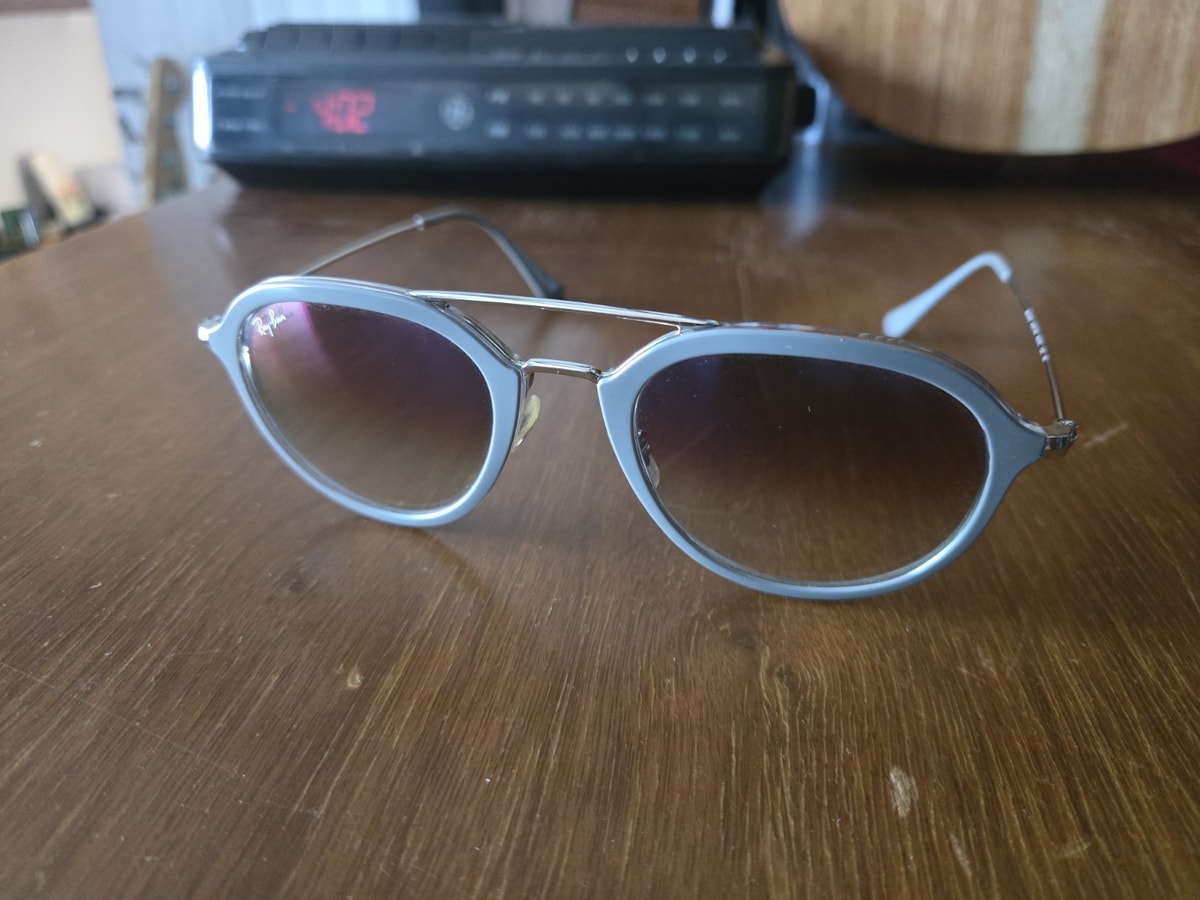 Ray Bans Rimmed Aviator Sunglasses RB4253 - Grey