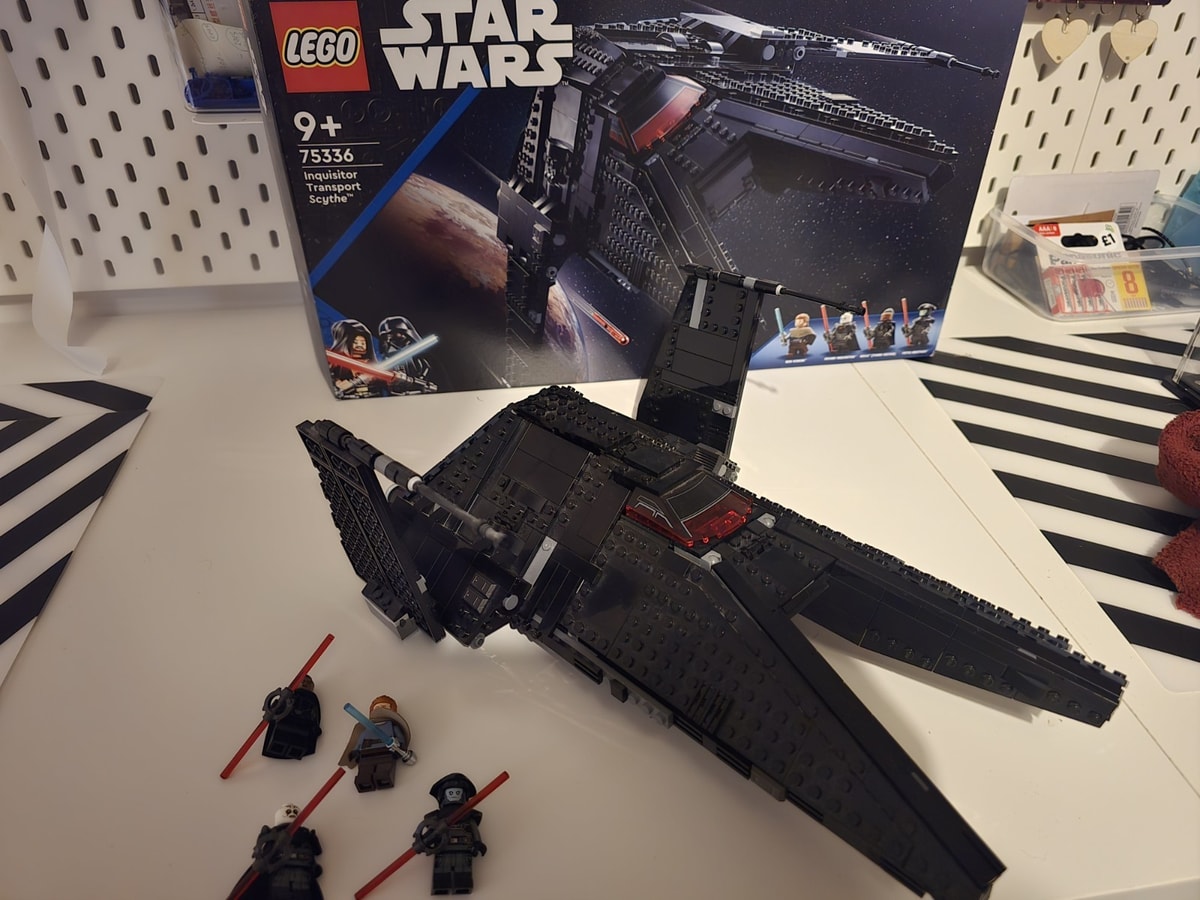 Lego Star Wars Inquisitor Transport Scythe 75336 Complete